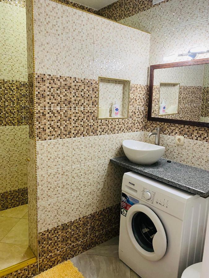 Ogienka 2B, Center Lutsk Apartman Kültér fotó