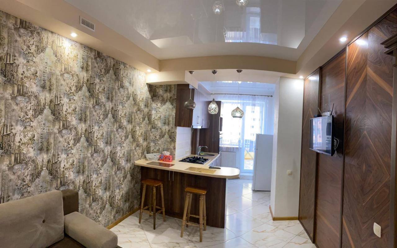 Ogienka 2B, Center Lutsk Apartman Kültér fotó