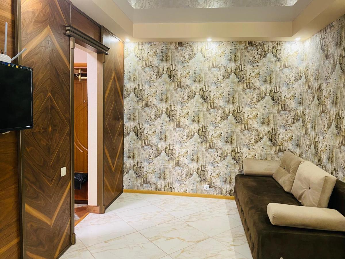 Ogienka 2B, Center Lutsk Apartman Kültér fotó