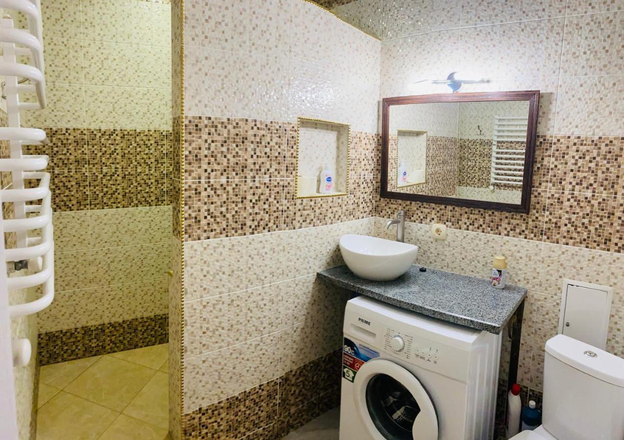 Ogienka 2B, Center Lutsk Apartman Kültér fotó