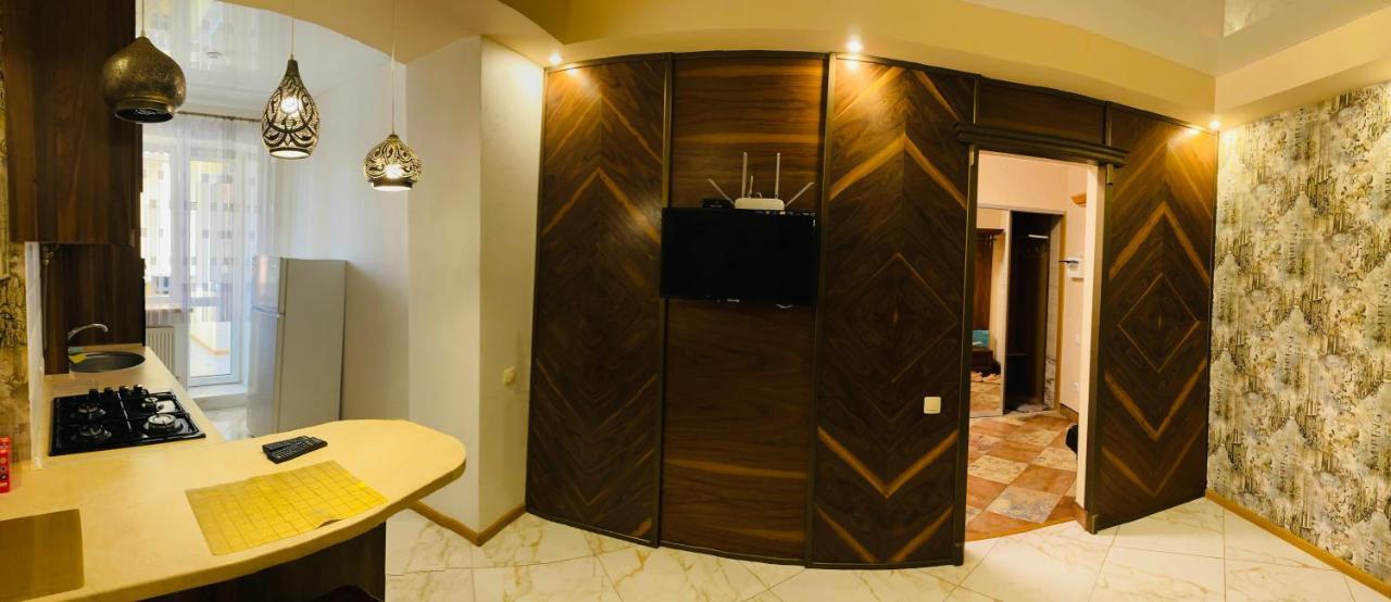 Ogienka 2B, Center Lutsk Apartman Kültér fotó